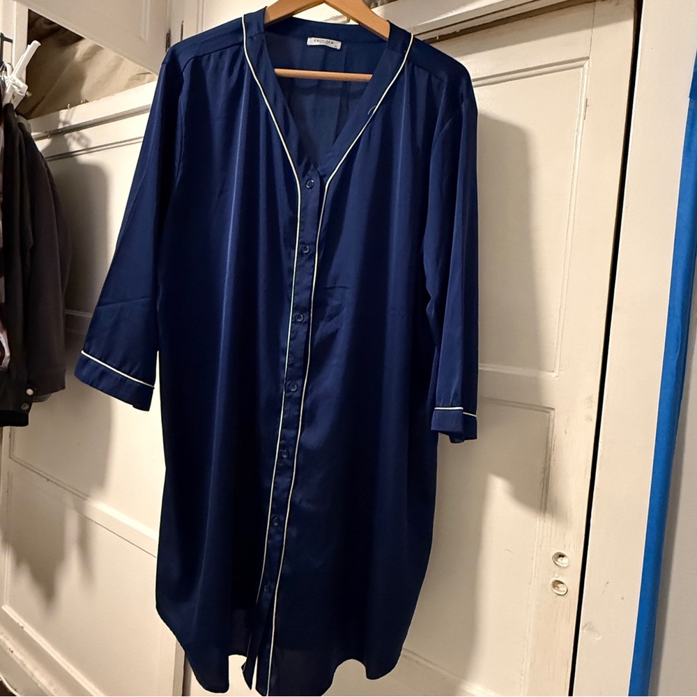 Luxurious Navy Blue Women's Robe